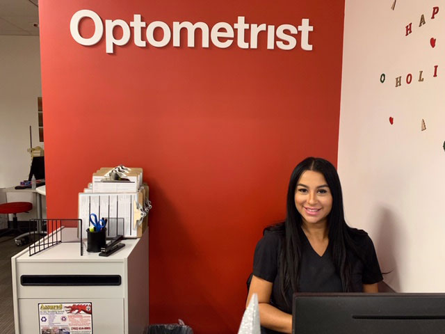 Optometrist office blue diamond las vegas